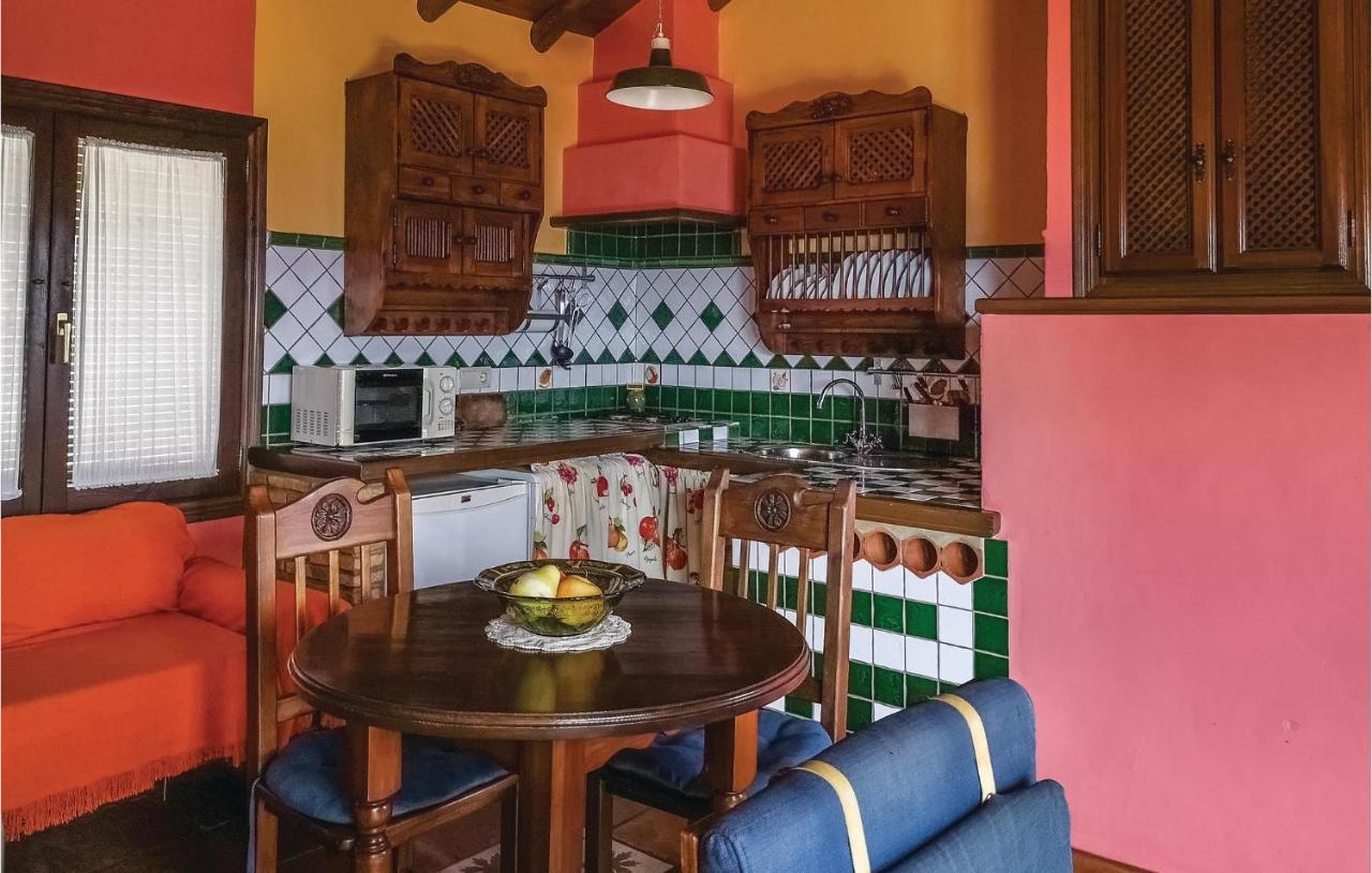 Nice Home In Benalauria With Kitchenette Ngoại thất bức ảnh